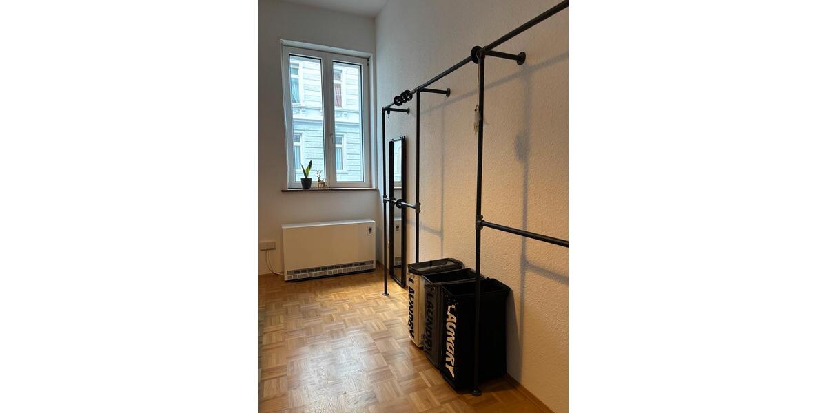 Erdgeschoßwohnung Wiesbaden - 3 Zimmer, 81 m&sup2;, 1.600&euro; | Angebot:24864129