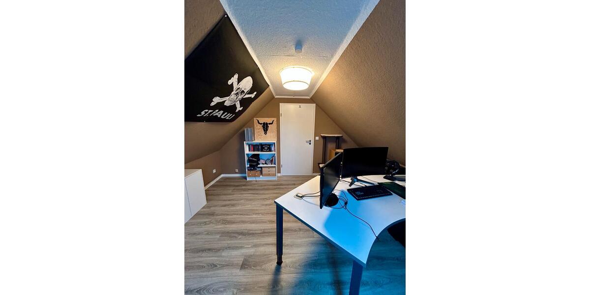 Dachgeschoßwohnung Stade Altländer Viertel - 3 Zimmer, 72 m&sup2;, 325.000&euro; | Angebot:25602783