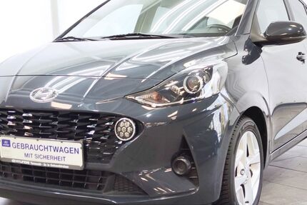 Hyundai i10 33.641 km 11.970 € Gelsenkirchen 45897