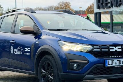 Dacia Sandero 11.000 km 18.400 &euro; Lügde 32676