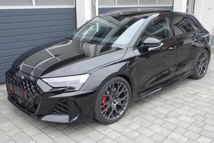 Audi RS3 6.300 km 67.450 &euro; Langquaid 84085