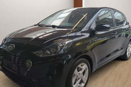Hyundai i10 33.597 km 11.990 &euro; Saarlouis 66740