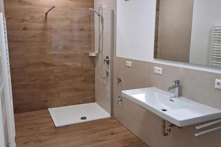 Wohnung Altötting - 2 Zimmer, 75 m&sup2;, 970&euro; | Angebot:25641015