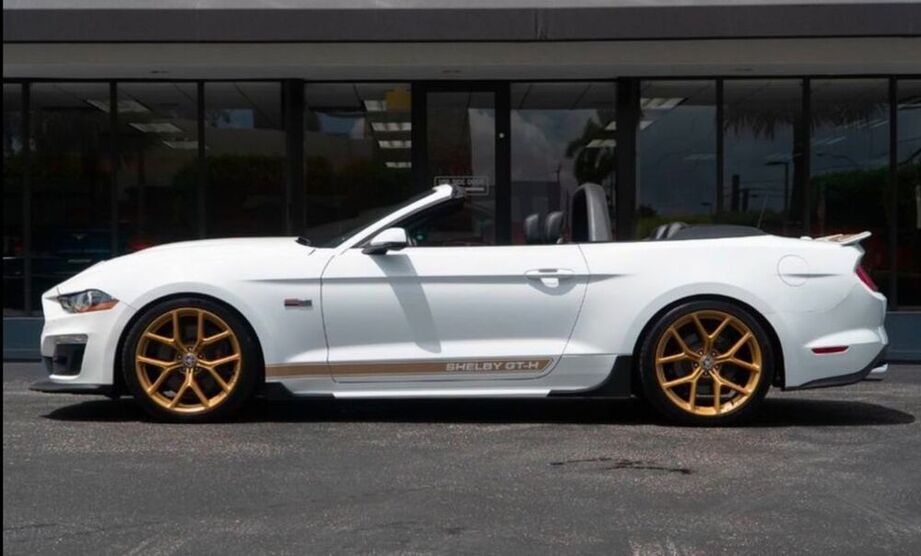 Mustang