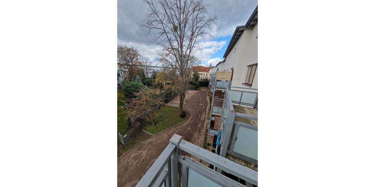 Etagenwohnung Magdeburg Neue Neustadt - 4 Zimmer, 92 m&sup2;, 668&euro; | Angebot:25547016