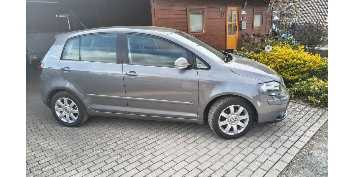 VW Golf Plus 148.000 km 6.350 &euro; Sassenburg 38524