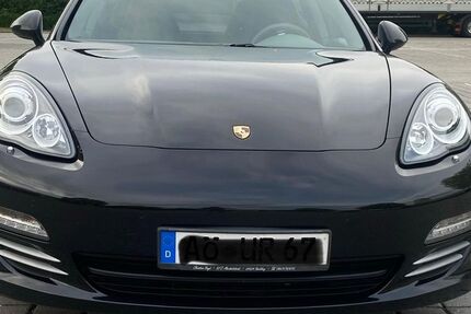 Porsche Panamera 180.000 km 18.500 &euro; Neuötting 84524