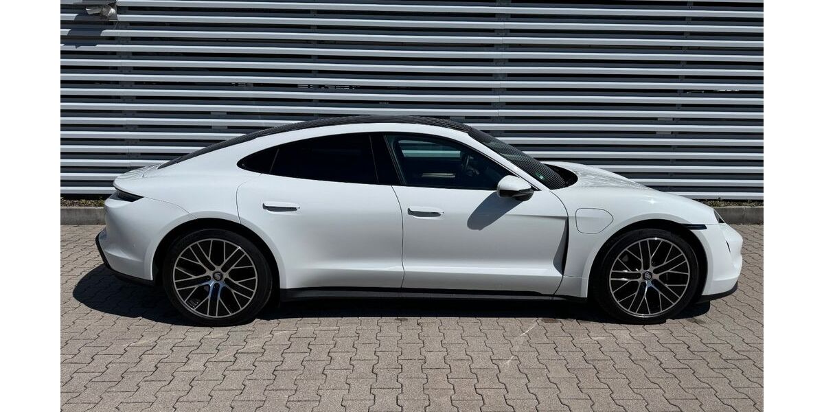 Porsche Taycan 46.500 km 51.900 &euro; Stockdorf 82131