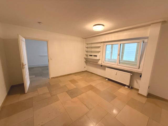 Gewerbeobjekt Singen (Hohentwiel) Singen - 4 Zimmer, 1.500&euro; | Angebot:26320387