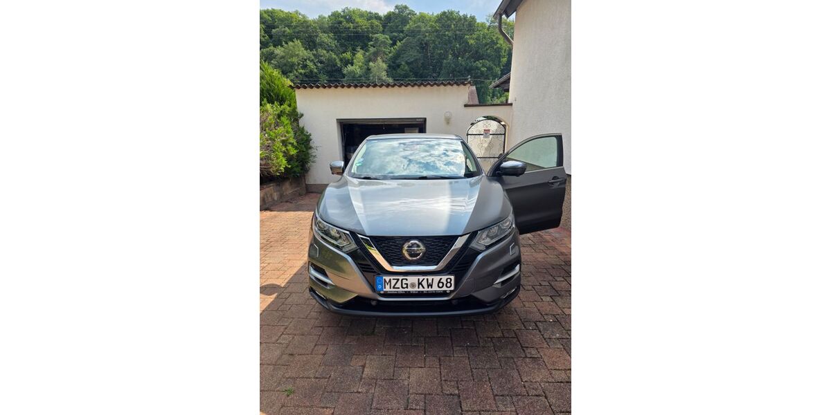 Nissan Qashqai 65.000 km 15.000 &euro; Merzig 66663
