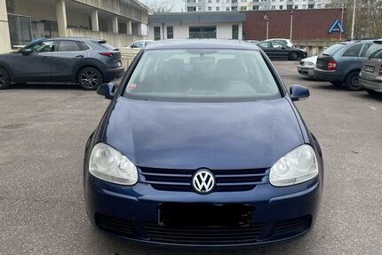 VW Golf 138.000 km 2.800 &euro; Hamburg 22309