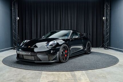 Porsche 992 1.834 km 211.992 &euro; Siek 22962