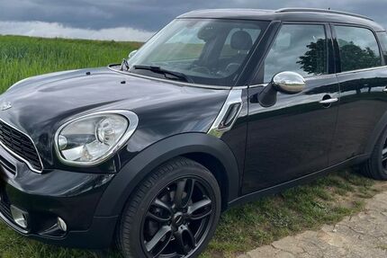 Mini Countryman S (Cooper) 168.800 km 8.499 &euro; Erlenbach 97837