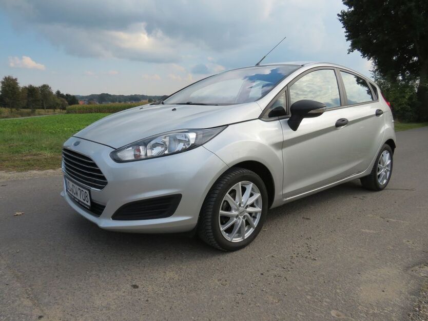 Ford Fiesta 86.000 km 9.650 € Alfhausen 49594