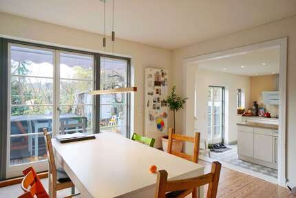 Haus zum Mieten in Lübeck 1.600 € 112 m² 5 zimmer