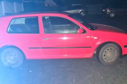 VW Golf 243.082 km 650 € Binsfeld 54518