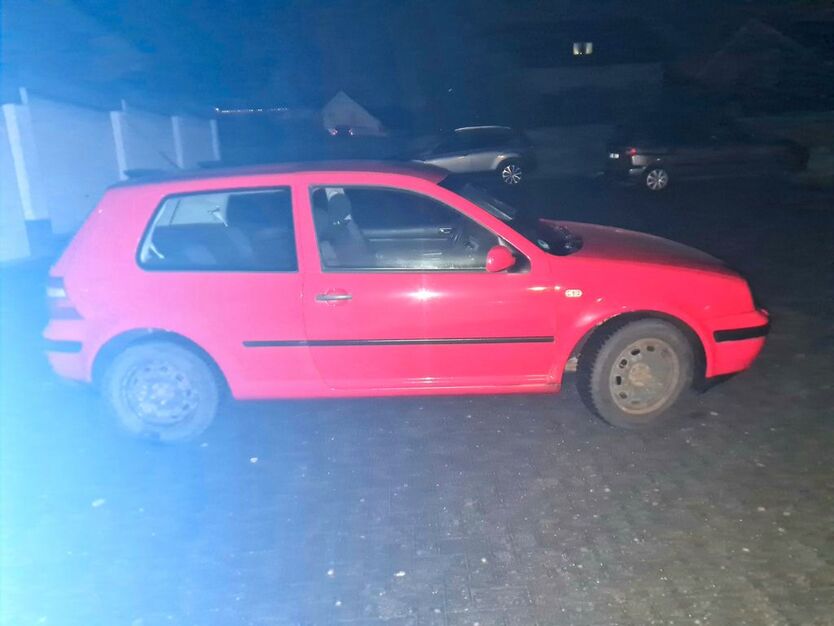 VW Golf 243.082 km 650 € Binsfeld 54518