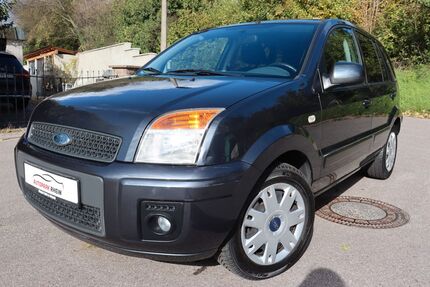 Ford Fusion 159.000 km 3.990 € Breisach 79206
