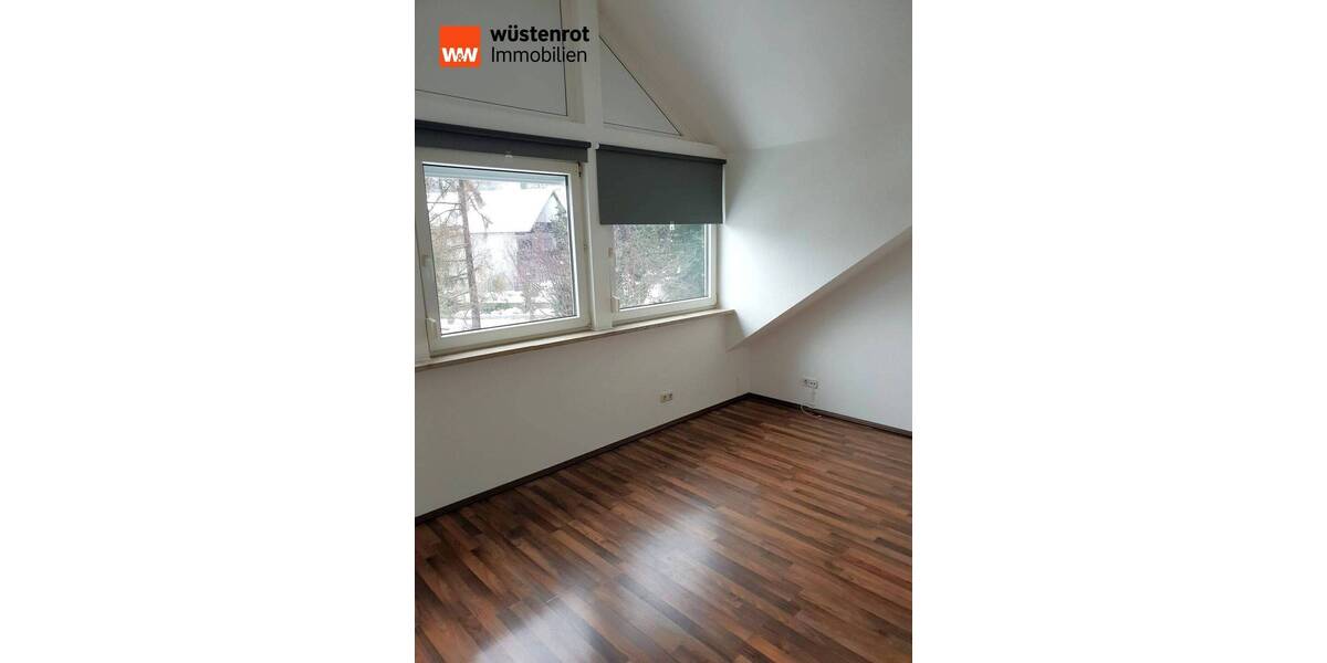Etagenwohnung Hersbruck - 2 Zimmer, 62 m&sup2;, 195.000&euro; | Angebot:26257133