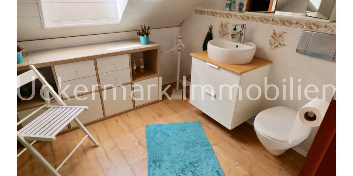 Mehrfamilienhaus, Wohnhaus Lychen - 7 Zimmer, 194 m&sup2;, 298.000&euro; | Angebot:25747638