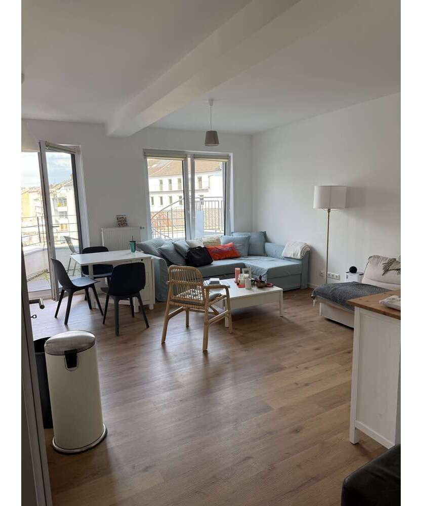 Wohnung zum Mieten in Düsseldorf 1.760 € 81 m²