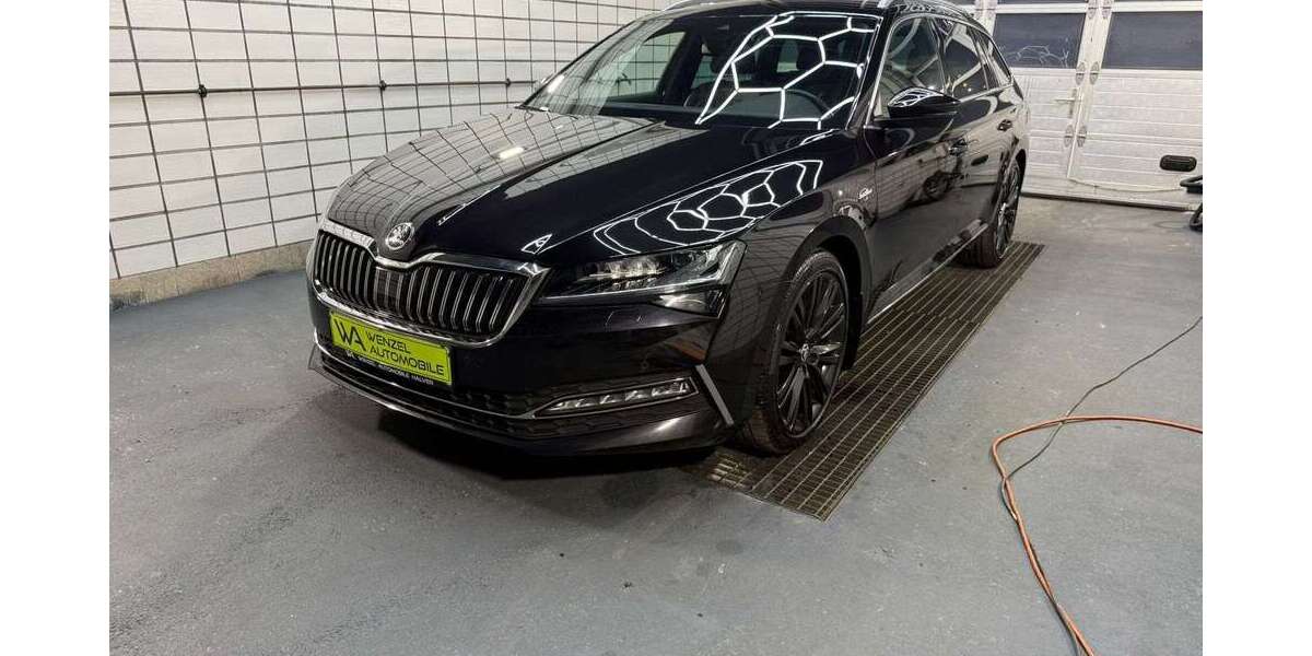 Skoda Superb 97.594 km 29.995 &euro; Halver 58553