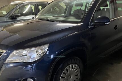 VW Tiguan 180.000 km 7.890 &euro; Bonn 53177