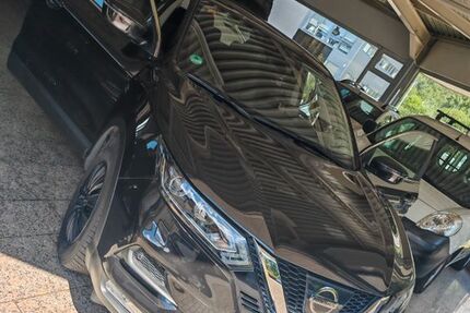 Nissan Qashqai 53.000 km 13.900 &euro; Friedrichshafen 88046