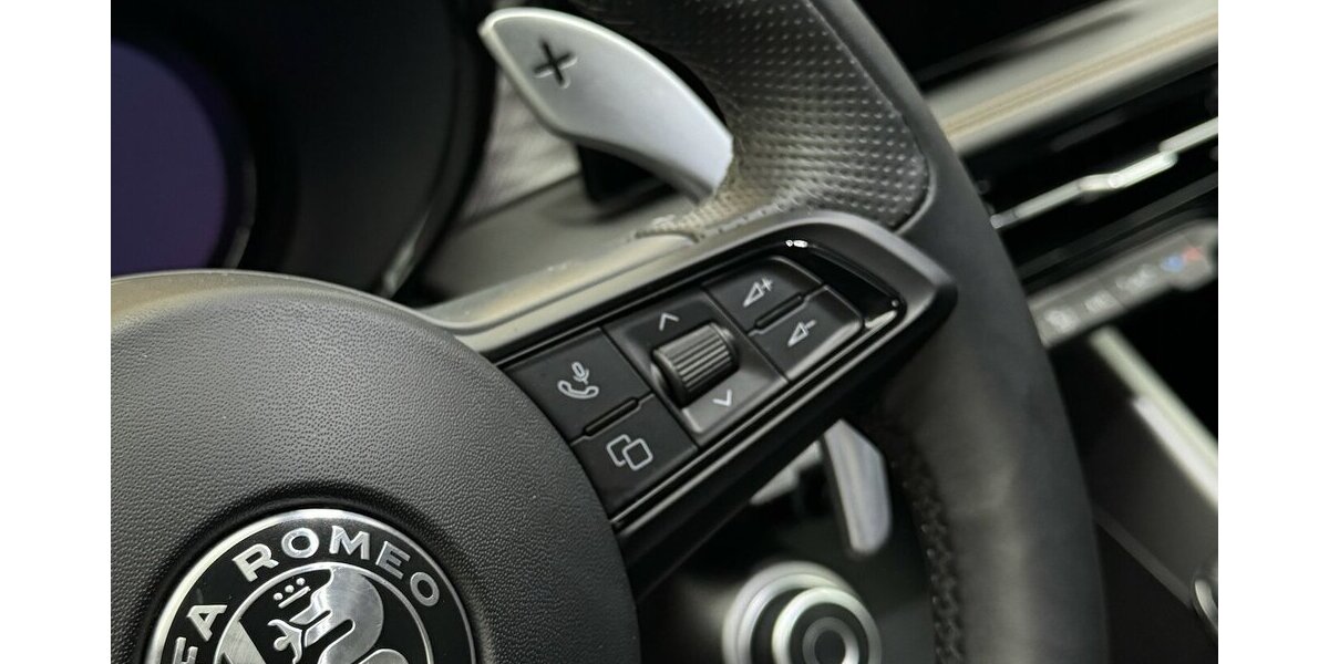 Alfa Romeo Tonale 1.5 VGT Veloce 48 V Hybrid LED 360° CAM 47.650 km 25.280 &euro; Lich 35423