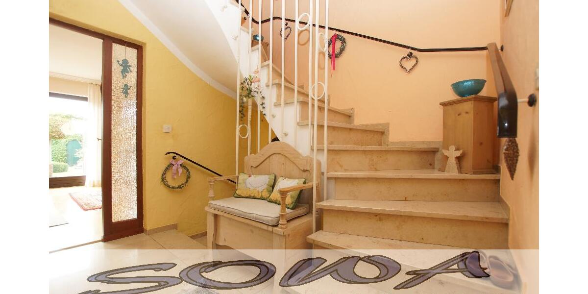 Familienfreundliches Reihenmittelhaus mit Garten und Terrasse in Neuburg zu vermieten - Ein Objekt von Ihrem Immobilienpartner SOWA Immobilien und Finanzen - Reihenhaus Neuburg | Angebot:26785918