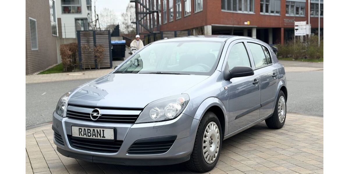 Opel Astra 144.000 km 2.990 &euro; Norderstedt 22848