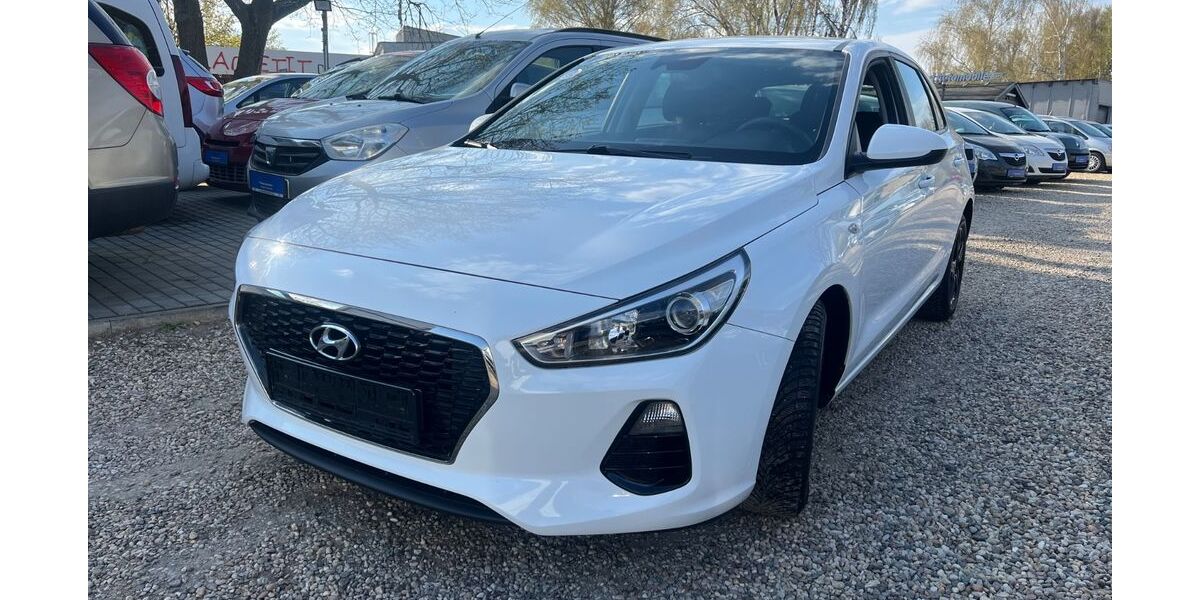 Hyundai i30 75.000 km 9.900 &euro; Berlin 13089