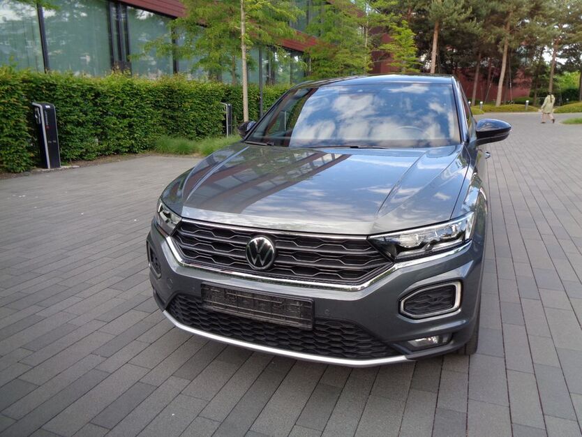VW T-Roc 49.000 km 22.990 € Stuttgart 70469