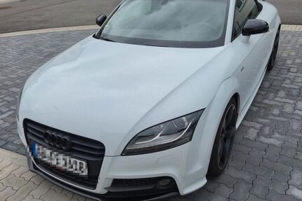Audi TT 106.000 km 17.490 &euro; Mainaschaff 63814