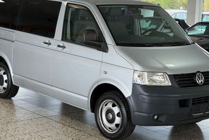VW T5 Transporter 150.000 km 14.950 &euro; Rüsselsheim 65428
