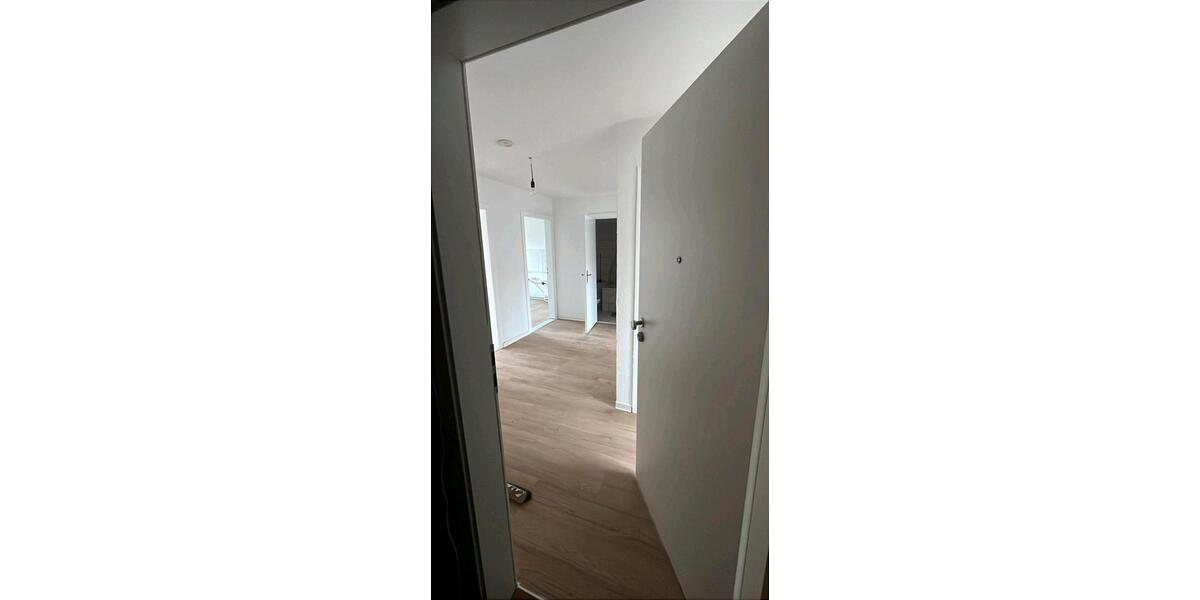 Dachgeschoßwohnung Bremen Walle - 3 Zimmer, 60 m&sup2;, 950&euro; | Angebot:26676186