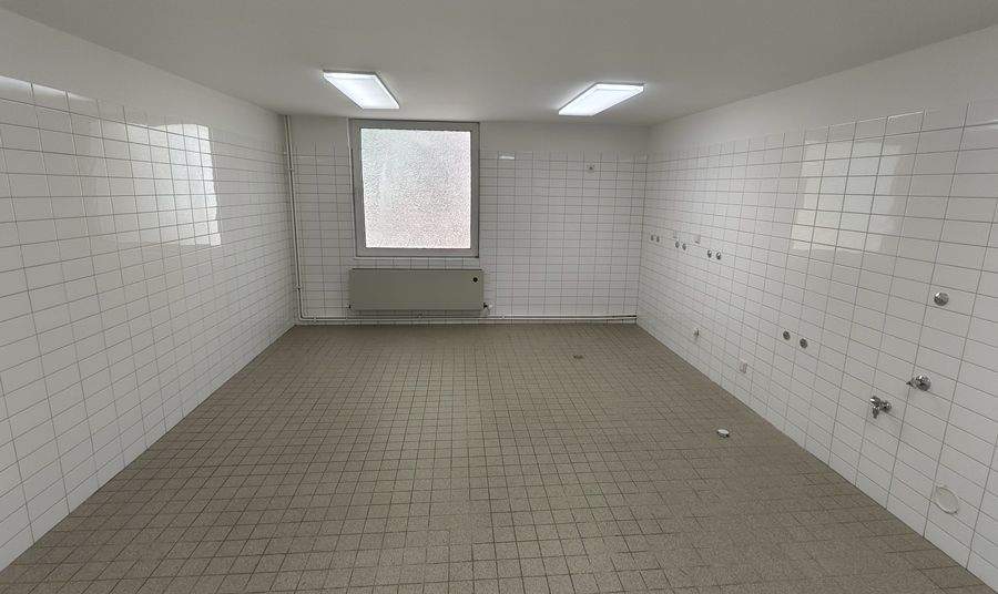 Gewerbeobjekt Edemissen Wipshausen - 6 Zimmer, 150 m&sup2;, 1.125&euro; | Angebot:23326347