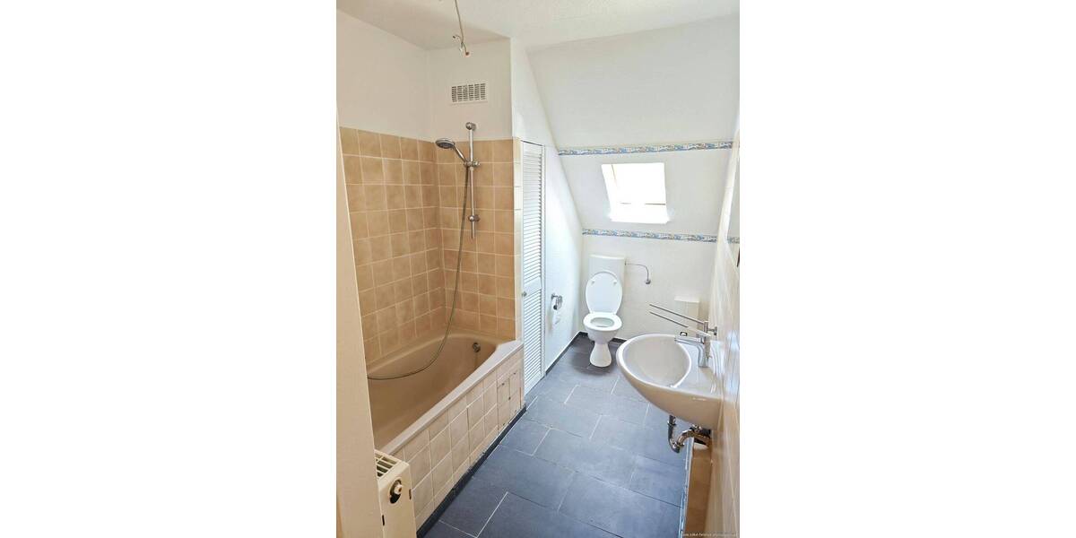 Etagenwohnung Bremen Rönnebeck - 3 Zimmer, 80 m&sup2;, 580&euro; | Angebot:26816817