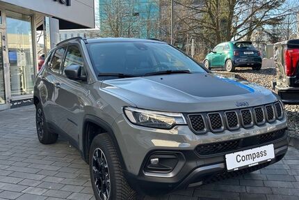 Jeep Compass 82.101 km 23.950 &euro; Dresden 01109