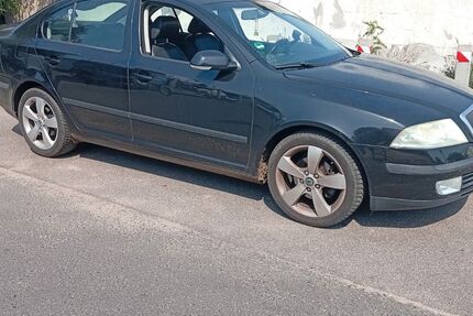 Skoda Octavia 240.000 km 1.100 € Hanau 63452