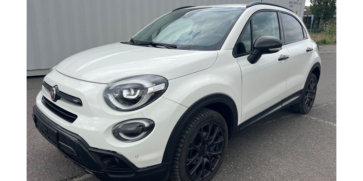 Fiat 500X 92.000 km 9.999 &euro; Berlin 12057