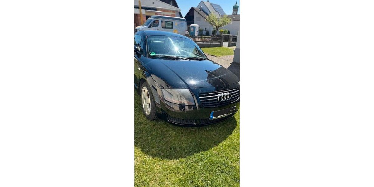 Audi TT 166.200 km 4.500 &euro; Hösbach 63768