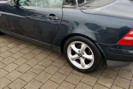 Mercedes-Benz SLK 230 275.000 km 3.600 &euro; Neuhausen 78126