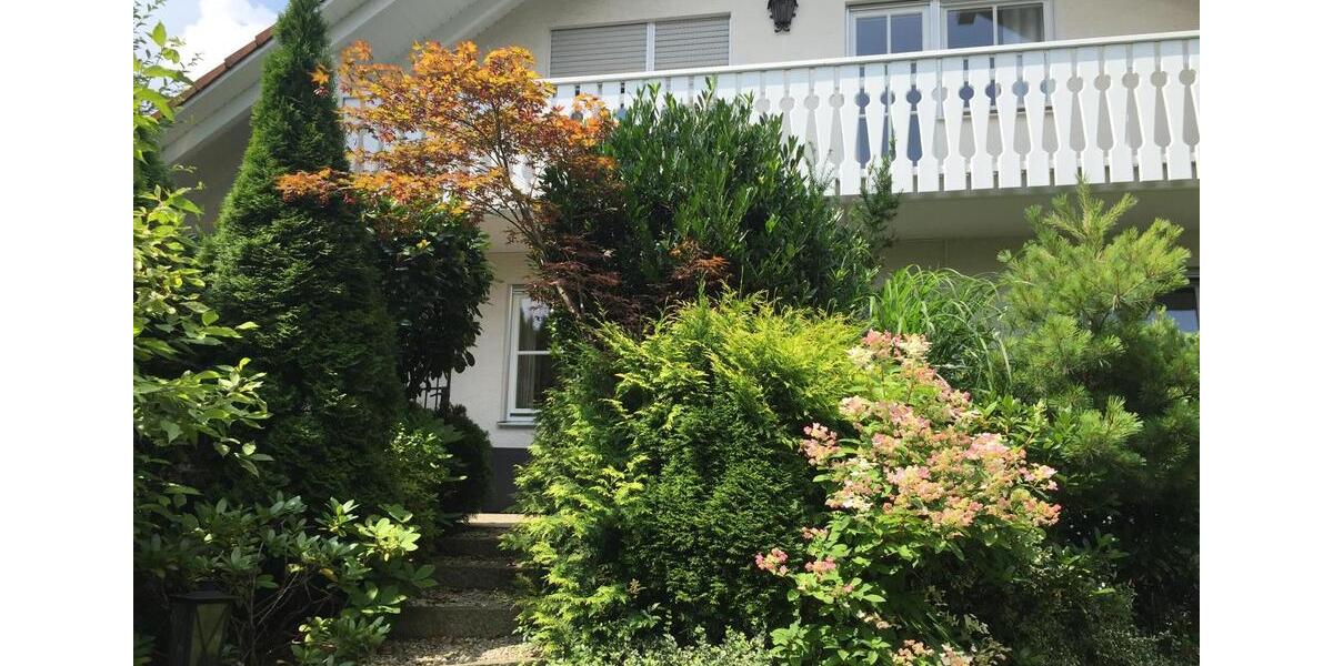 Einfamilienhaus Aystetten - 5 Zimmer, 169 m&sup2;, 2.500&euro; | Angebot:26395378