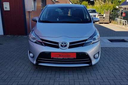 Toyota Verso 69.150 km 17.550 € Brunsbüttel 25541