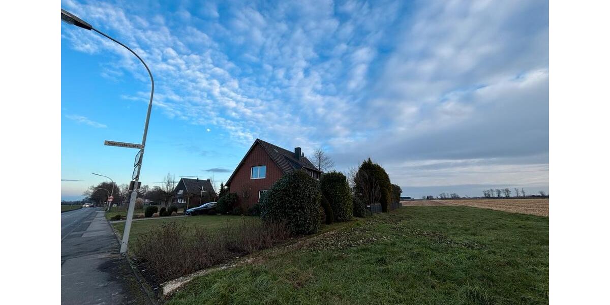 Einfamilienhaus Mönchengladbach West - 5 Zimmer, 140 m&sup2;, 1.800&euro; | Angebot:24735646