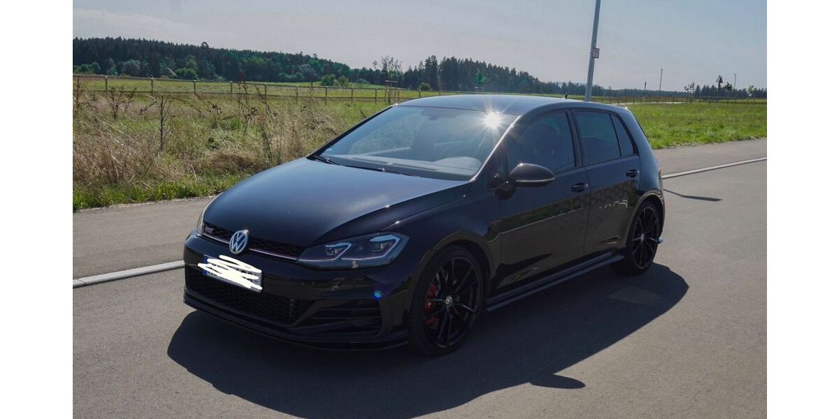 VW Golf 66.000 km 22.999 &euro; Rottweil 78628
