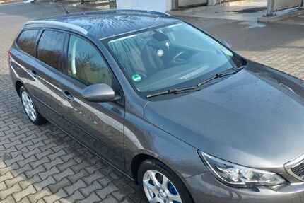 Peugeot 308 121.000 km 12.500 &euro; Bad kissingen 97688