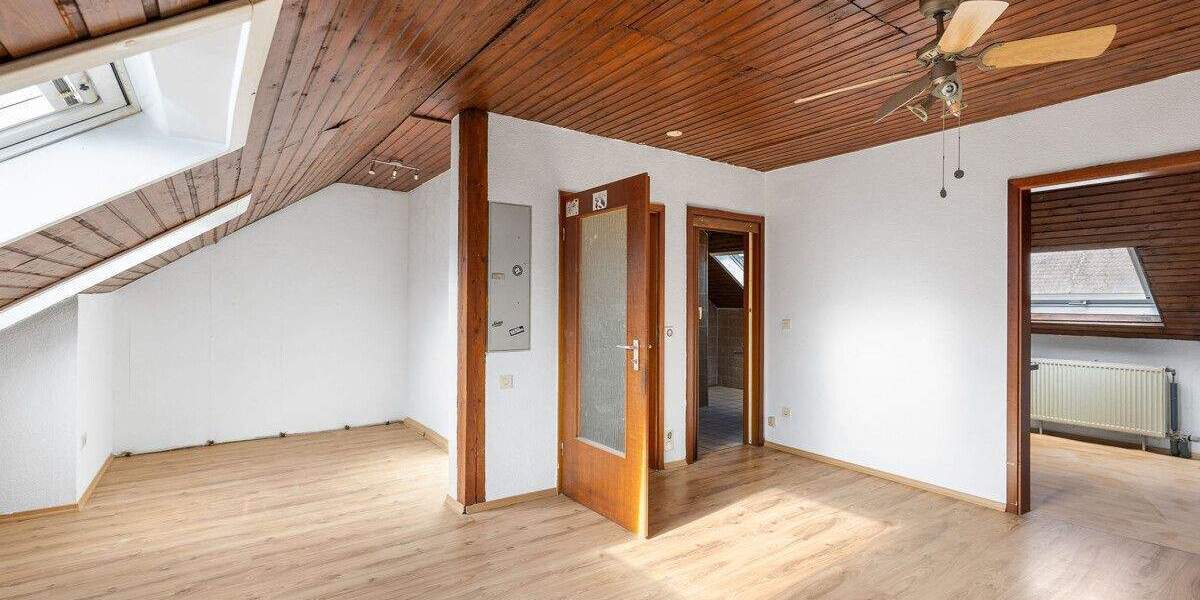 Reihenmittelhaus Regensburg Ostenviertel - 5 Zimmer, 136 m&sup2;, 499.000&euro; | Angebot:25702640