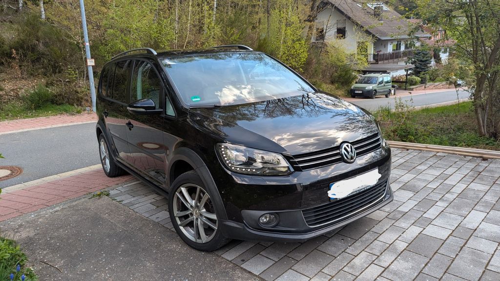VW Touran 109.000 km 12.900 &euro; Oberzent 64760
